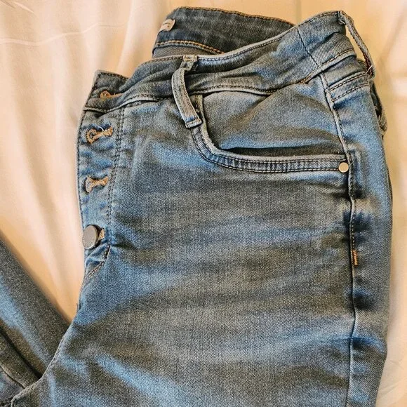 Nine West Jeans - Picture 9 of 10